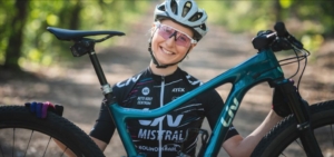 1_jana-czeczinkarova-2020-v