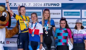podium ženy (2)